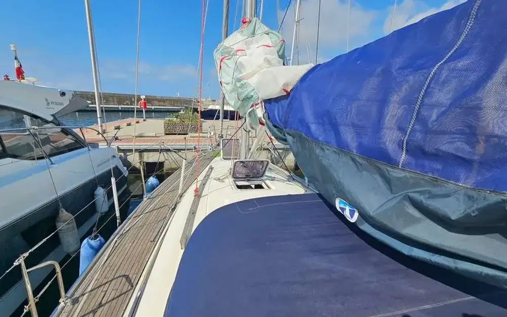 slider 35 Poncin Yachts Diva 38