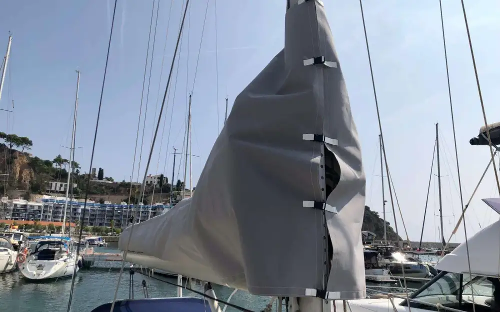 slider 38 Poncin Yachts Diva 38
