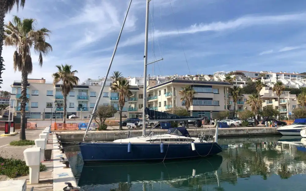slider 7 Poncin Yachts Diva 38