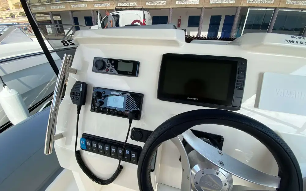 slider 6 Joker Boat Clubman 28