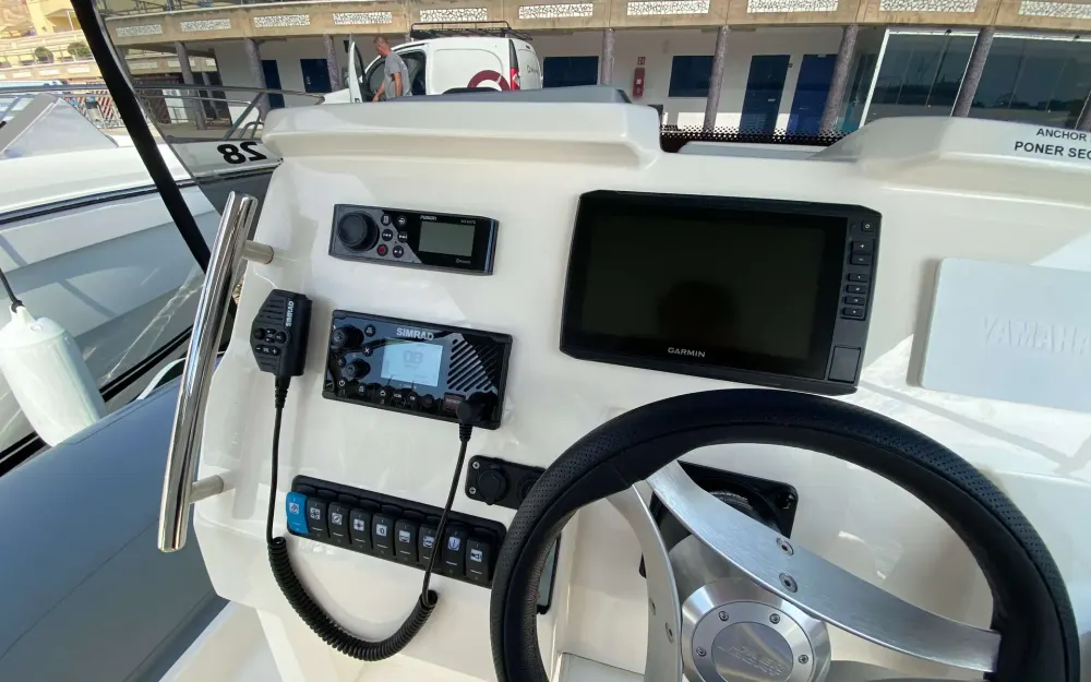 slider 6 Joker Boat Clubman 28 - null