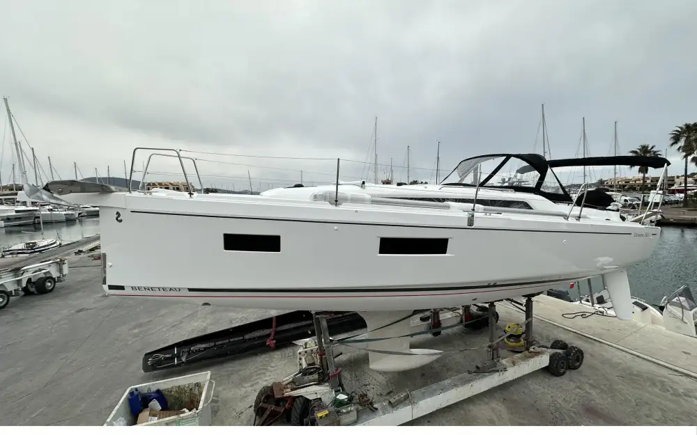 slider 2 Beneteau Oceanis 34.1