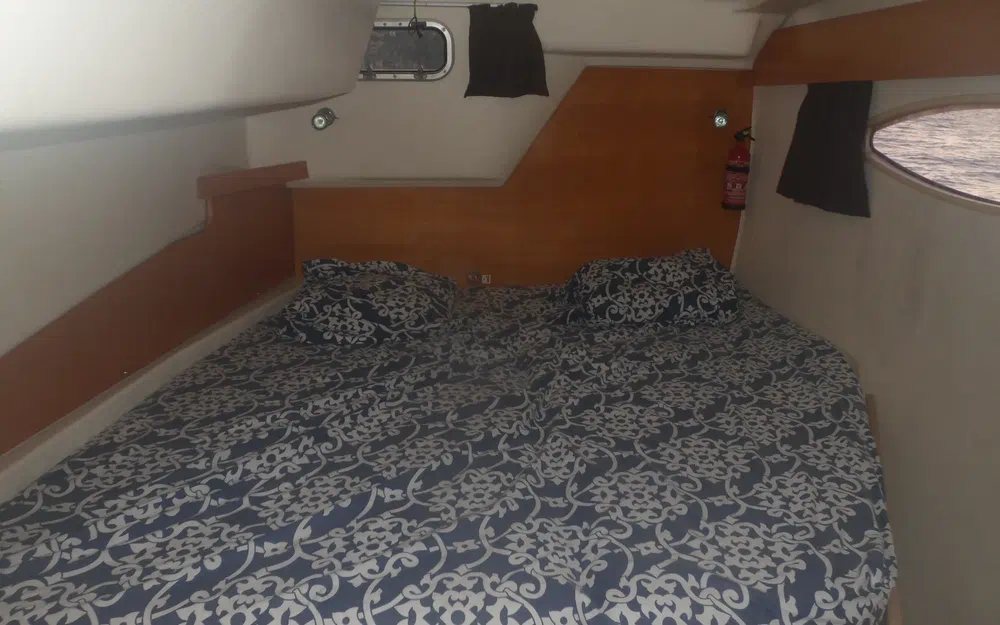 slider 21 Fountaine Pajot Orana 44