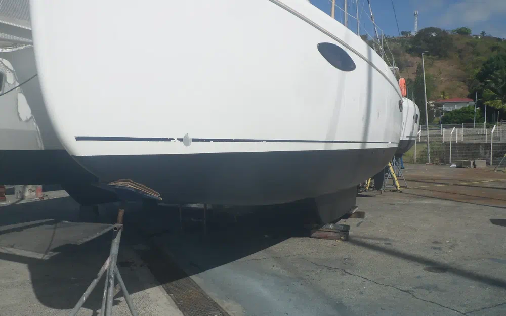 slider 29 Fountaine Pajot Orana 44