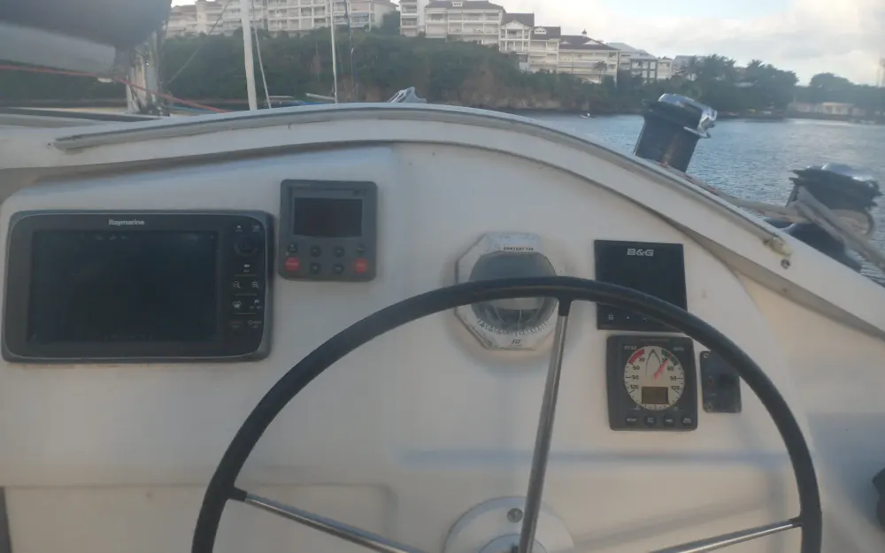 slider 5 Fountaine Pajot Orana 44