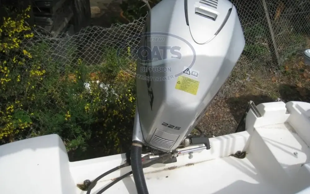 slider 3 Jeanneau Cap Camarat 755