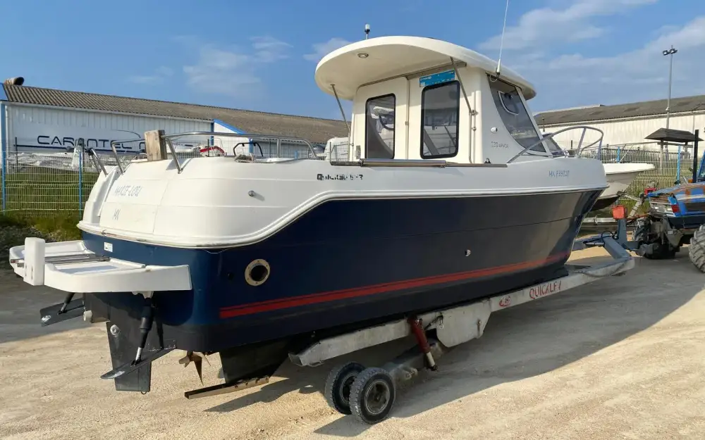 slider 0 Arvor  230