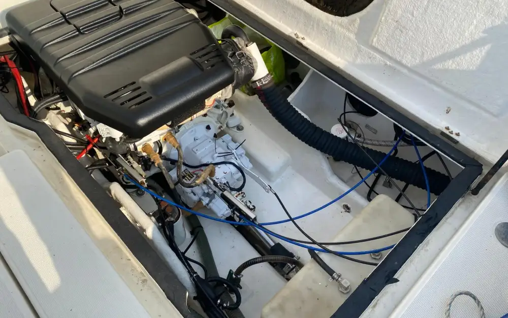 slider 11 Arvor  230