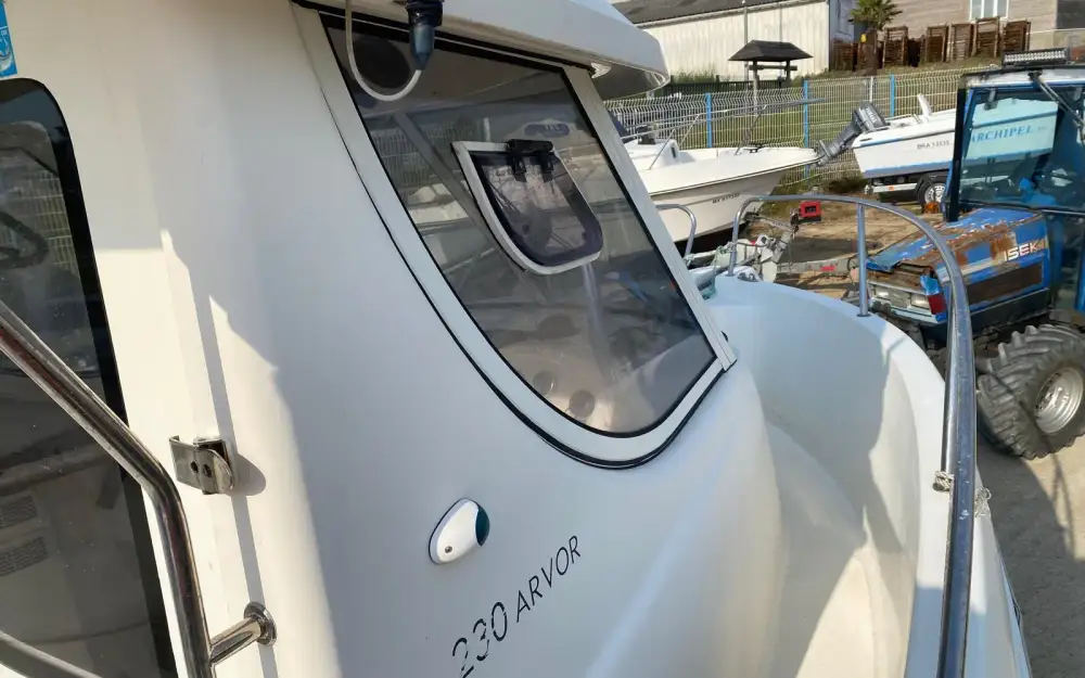 slider 3 Arvor  230