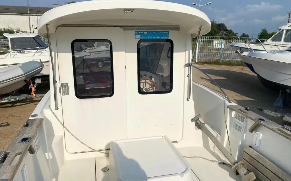 slider 6 Arvor  230
