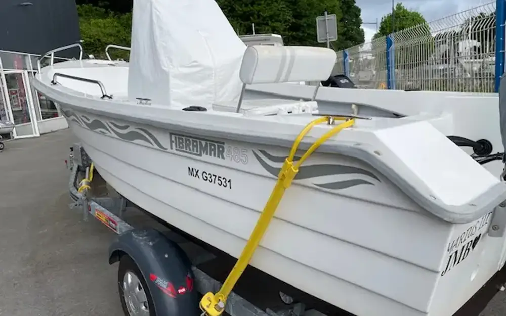 slider 4 Fibramar Pescador 485