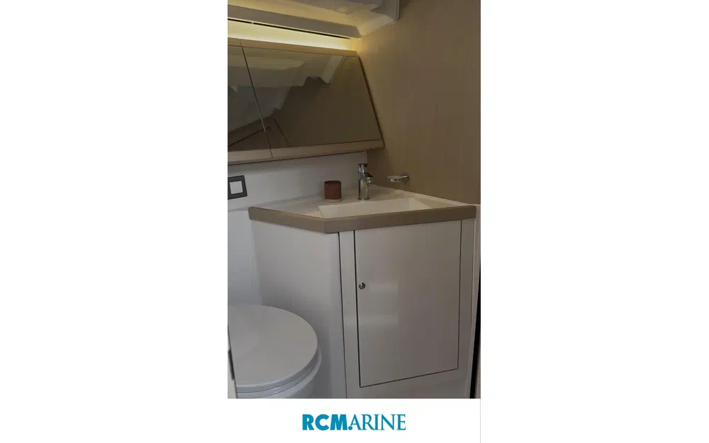 slider 10 Beneteau Oceanis 46.1