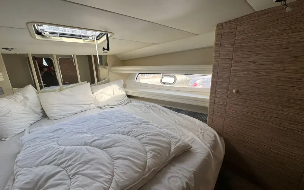slider 12 Sunseeker Superhawk 50