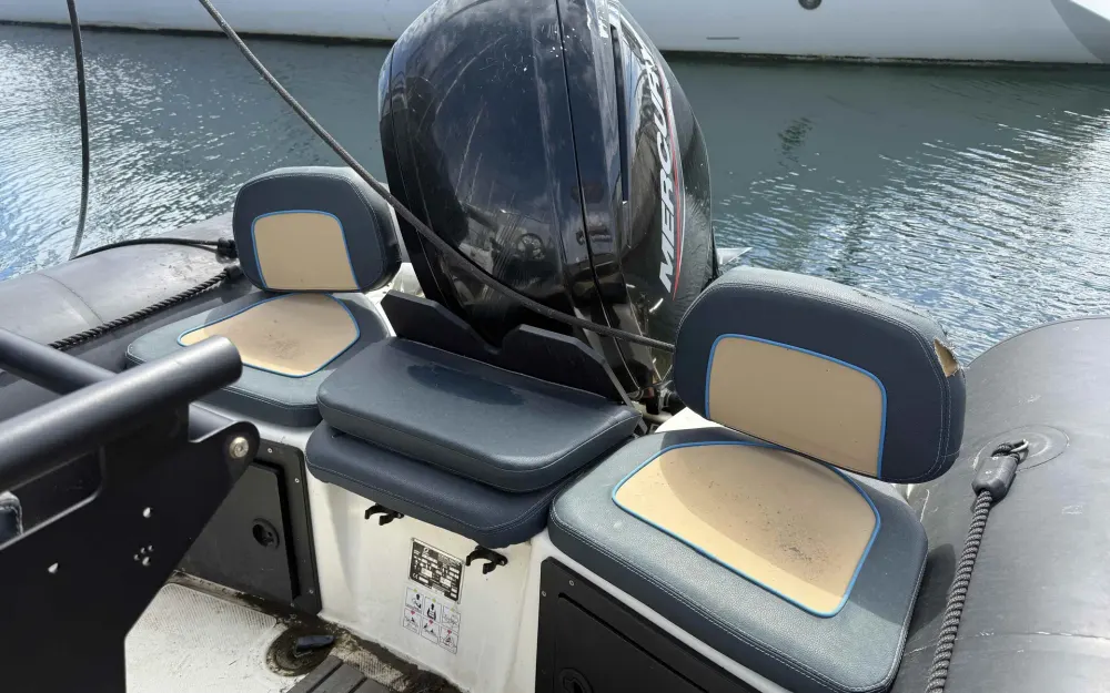 slider 4 Zodiac Pro Open 550