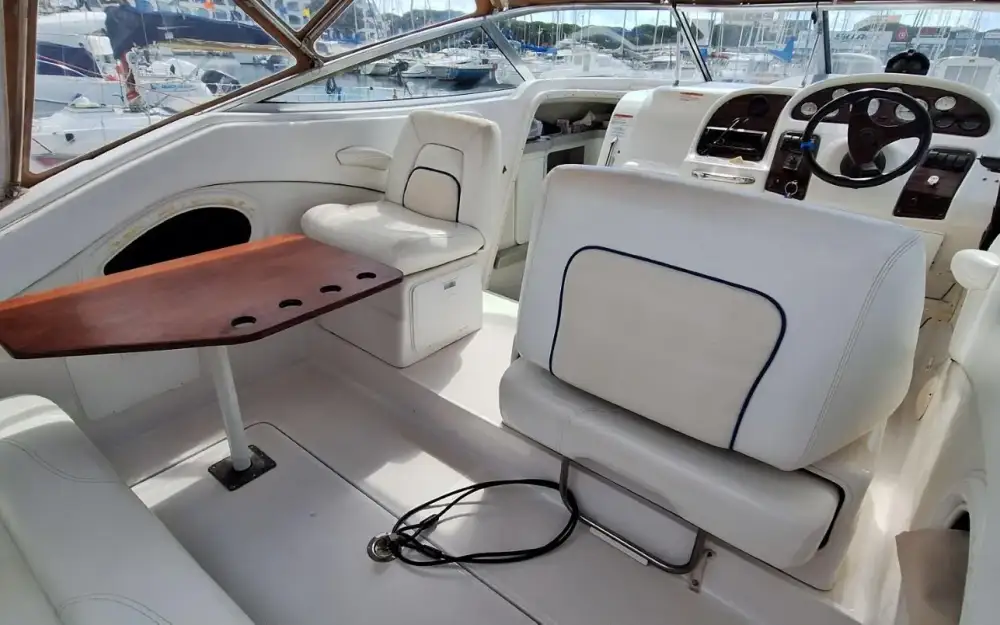slider 9 Chris Craft Crowne 25
