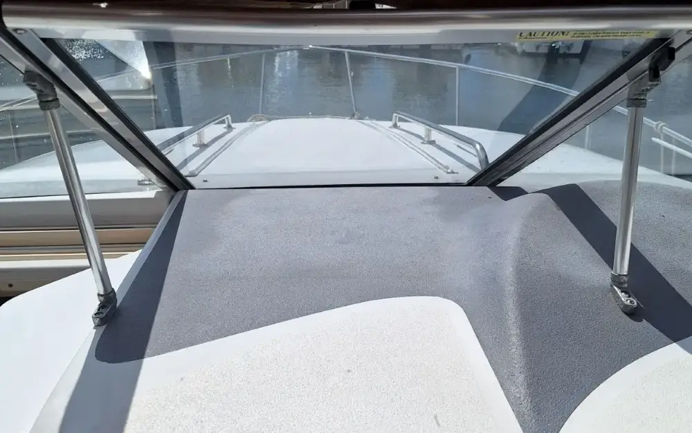 slider 11 Chris Craft Crowne 25