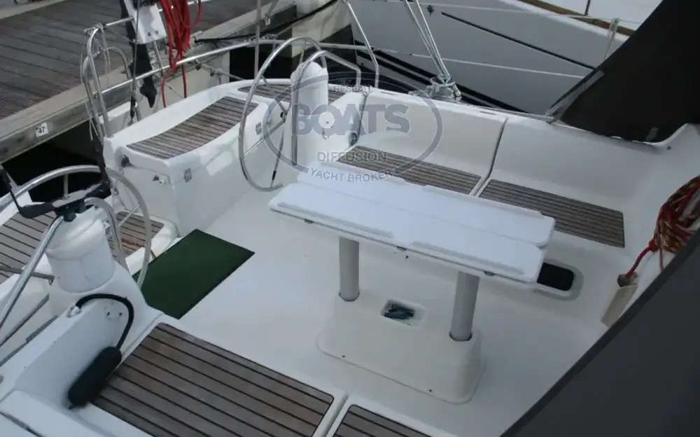 slider 2 Jeanneau Sun Odyssey 40