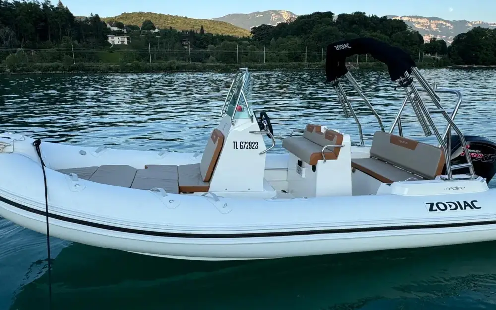 slider 1 Zodiac Medline 5.8