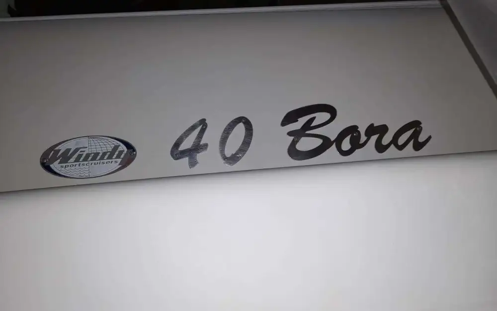 slider 20 Windy  40 Bora