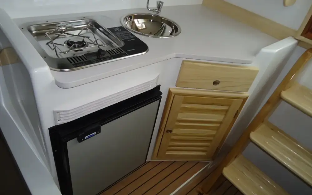 slider 8 Tiburon  37 Cabinado