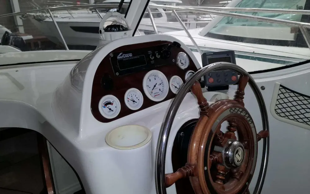 slider 13 Arvor  250