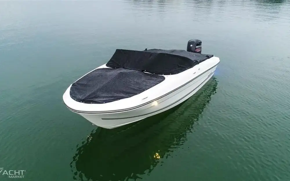 slider 2 Bayliner VR4 OB