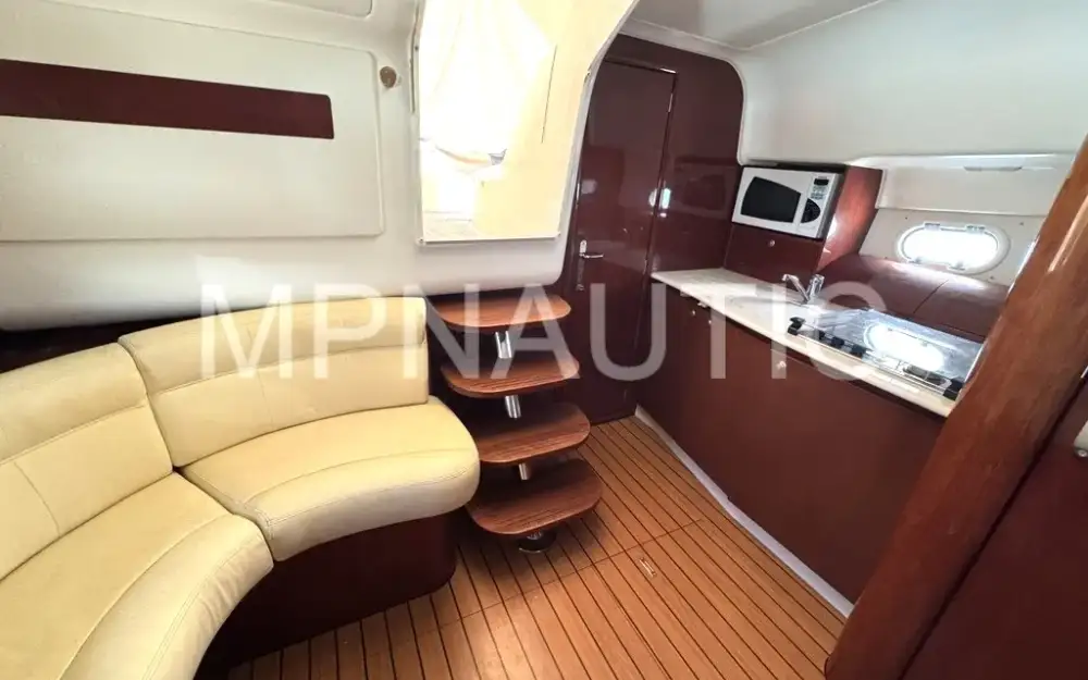 slider 10 Jeanneau Prestige 34