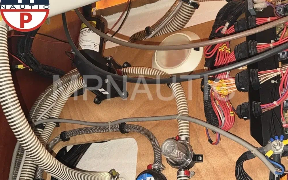 slider 19 Jeanneau Prestige 34