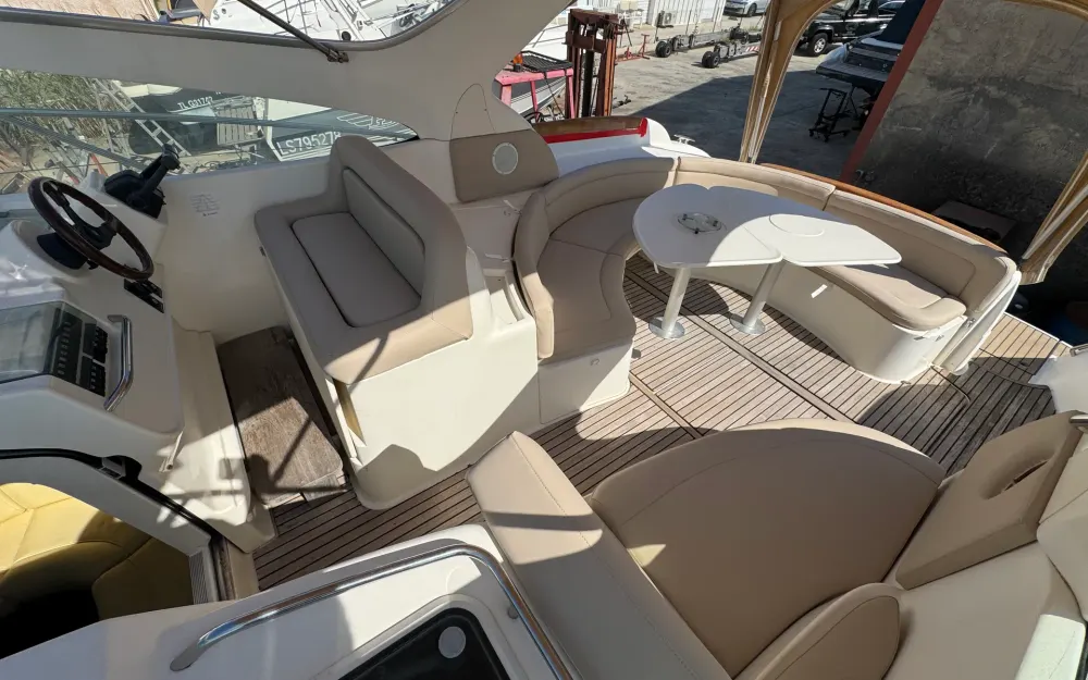 slider 1 Jeanneau Prestige 34