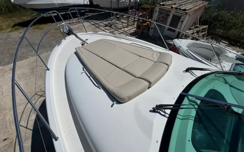 slider 4 Jeanneau Prestige 34