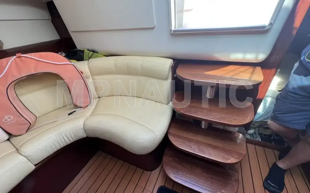 slider 2 Jeanneau Prestige 34