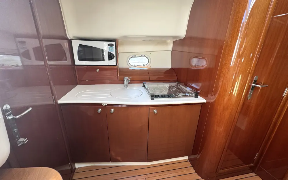 slider 11 Jeanneau Prestige 34