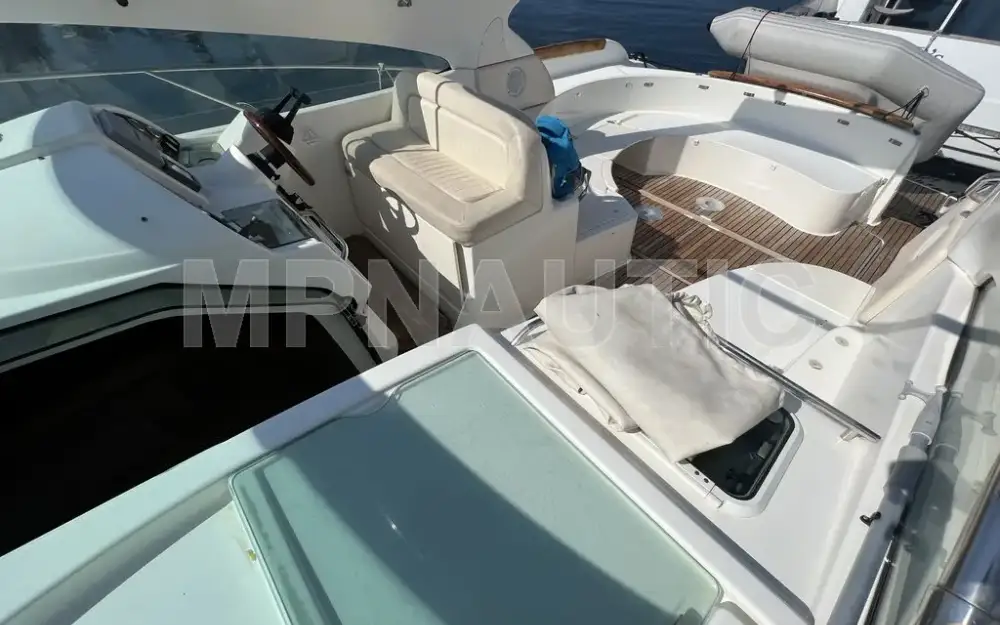 slider 5 Jeanneau Prestige 34