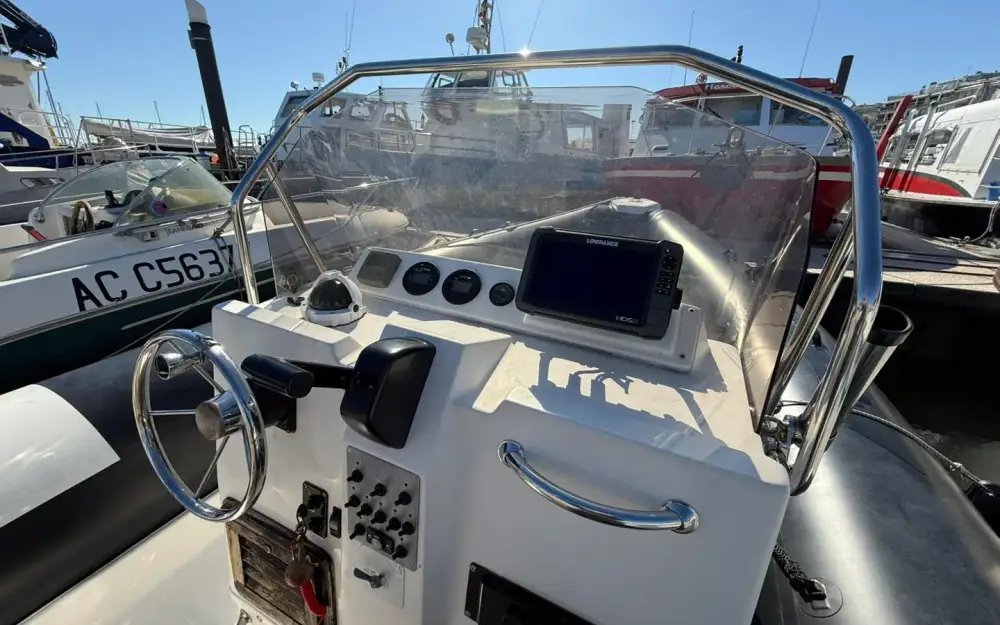 slider 10 Joker Boat Clubman 26