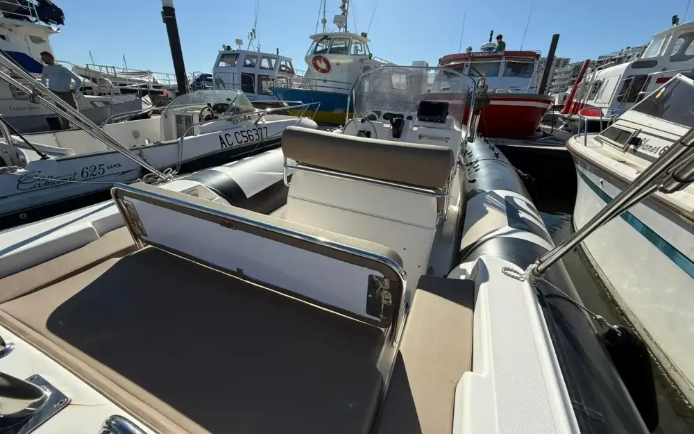 slider 13 Joker Boat Clubman 26