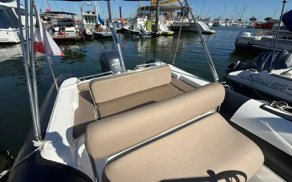 slider 1 Joker Boat Clubman 26