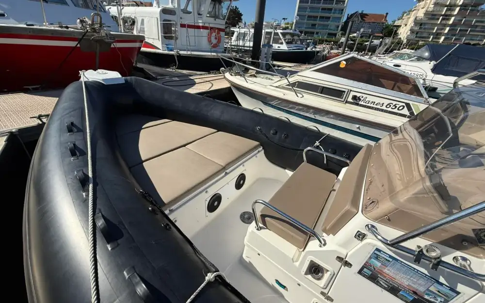 slider 7 Joker Boat Clubman 26