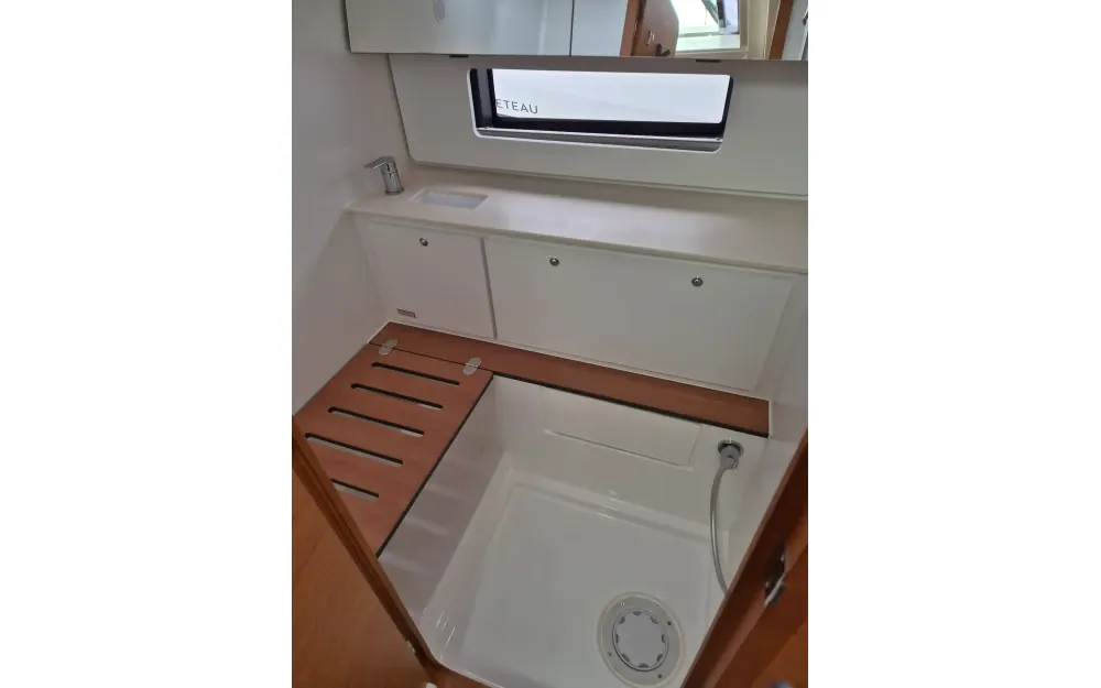 slider 30 Dufour  41