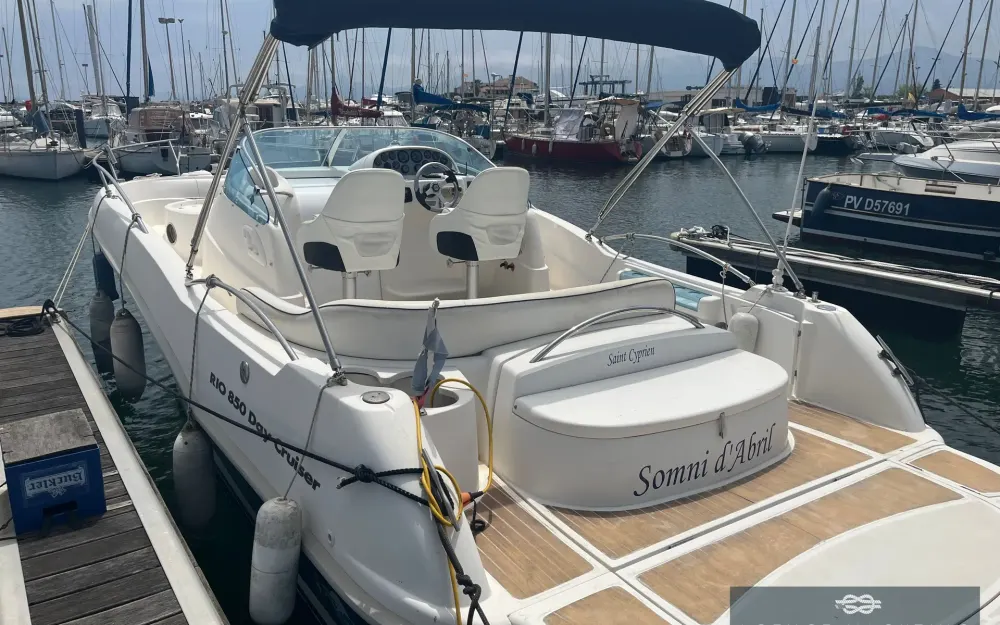 slider 3 Rio  850 Day Cruiser