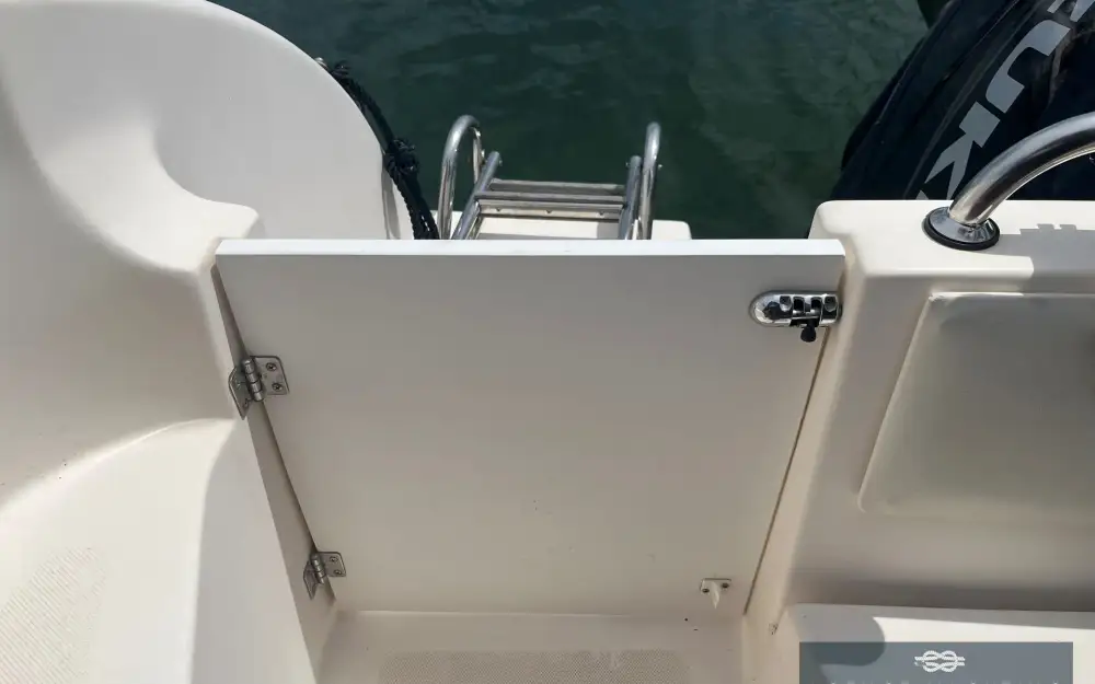 slider 20 Mano Marine  22.52 Cabine