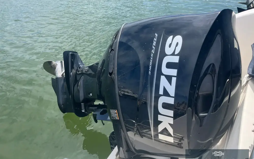 slider 23 Mano Marine  22.52 Cabine