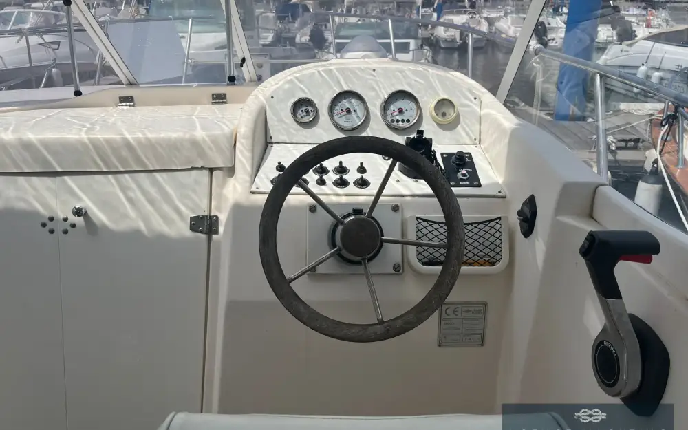 slider 5 Mano Marine  22.52 Cabine