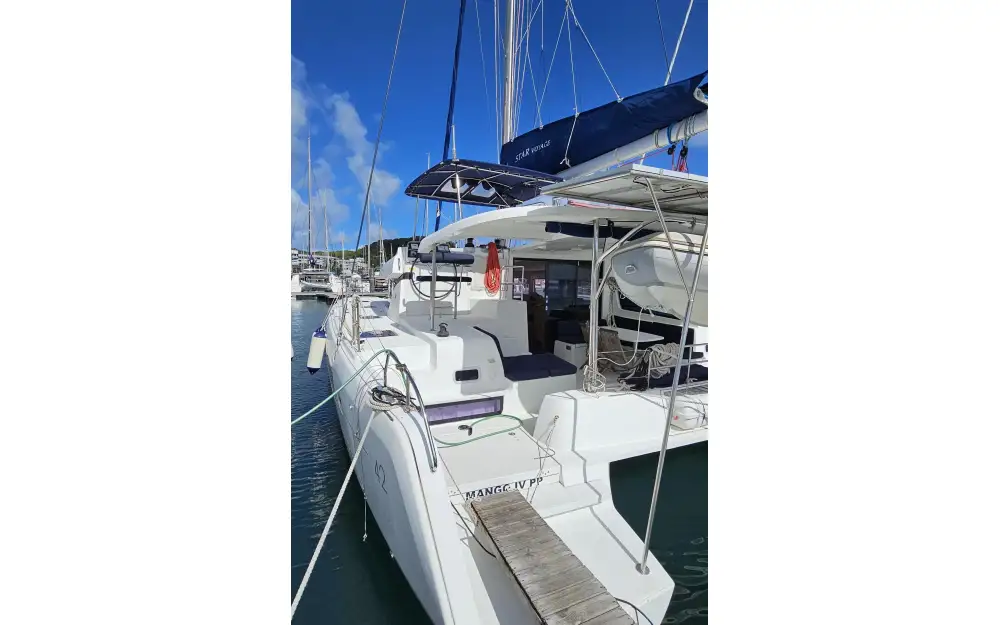 slider 18 Lagoon  42