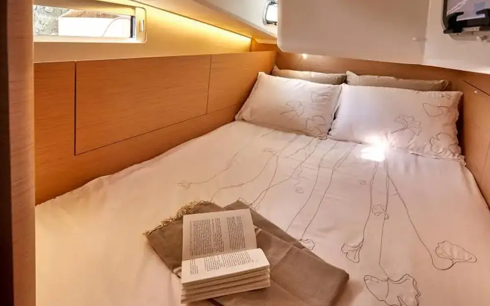 slider 21 Jeanneau Sun Odyssey 410