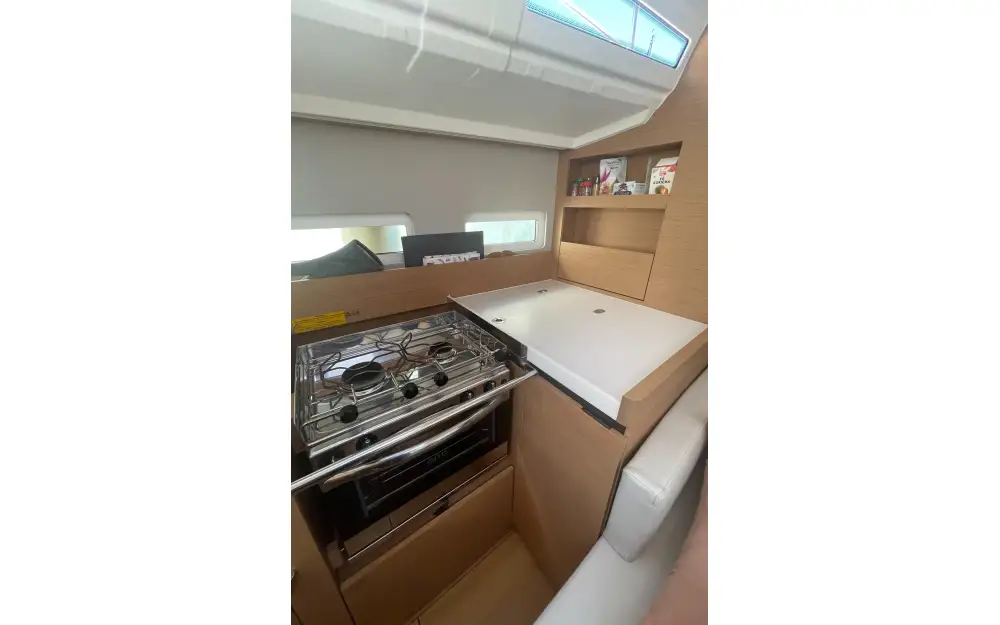 slider 49 Jeanneau Sun Odyssey 410