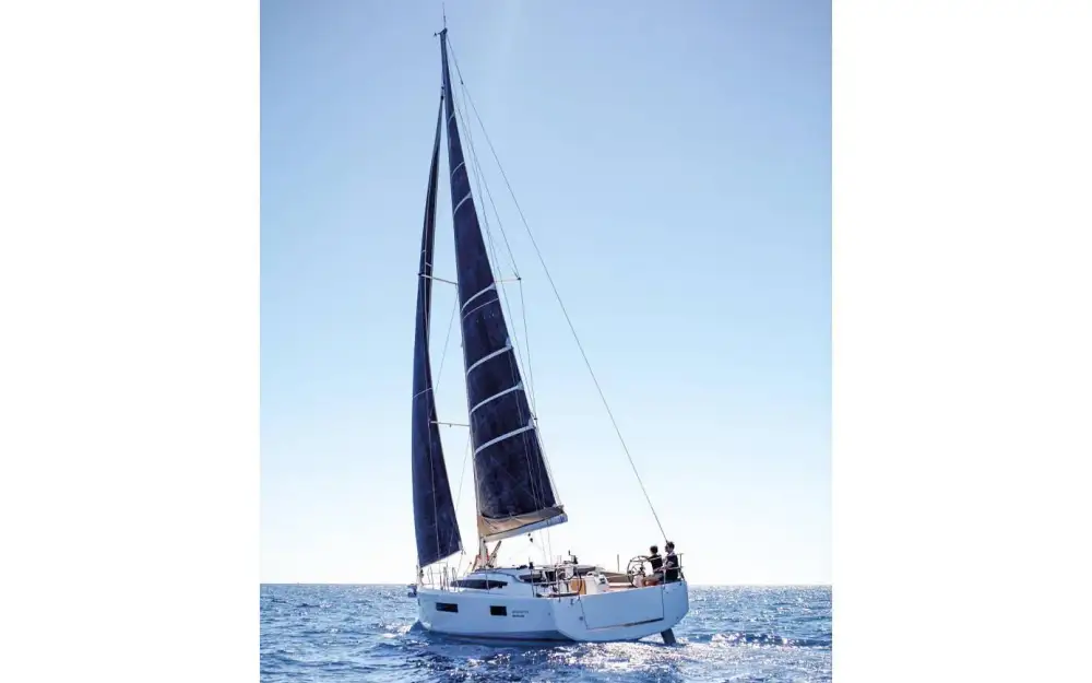 slider 8 Jeanneau Sun Odyssey 410