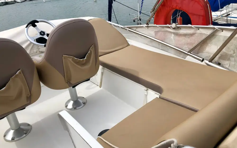 slider 1 Beneteau Antares 980