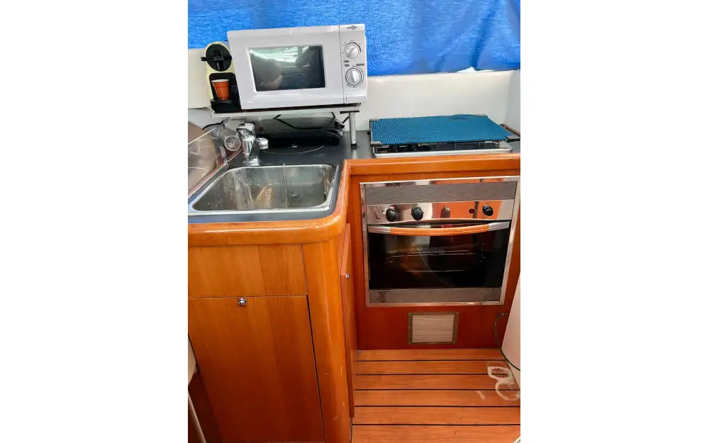 slider 8 Beneteau Antares 980