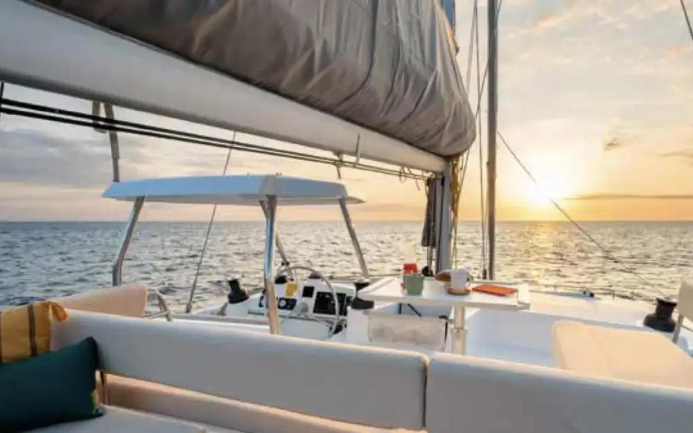 slider 3 Bali Catamarans Bali 4.4