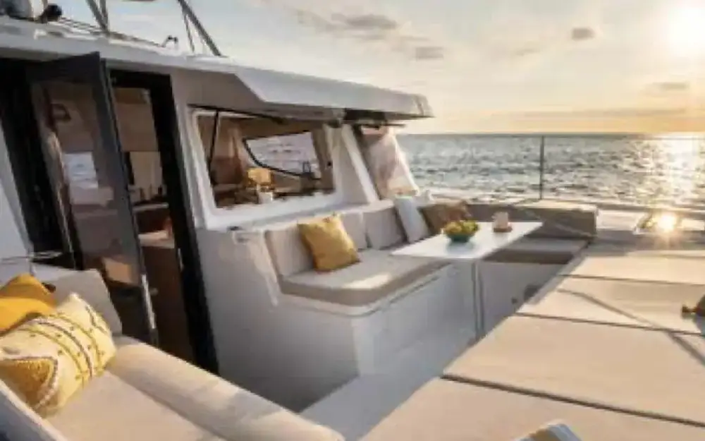 slider 5 Bali Catamarans Bali 4.4